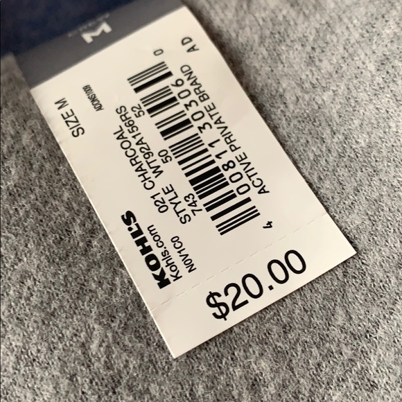 Sweaters - Picture 5 of 5